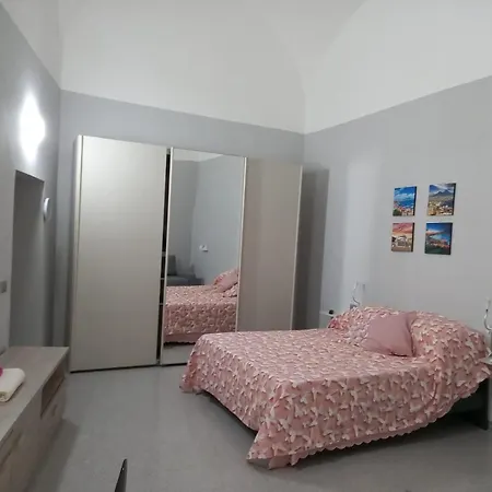 לינה וארוחת בוקר Al Vecchio Lanificio 4*