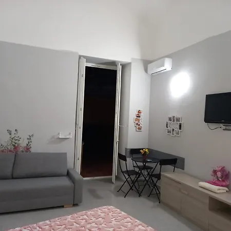 Al Vecchio Lanificio نابولي